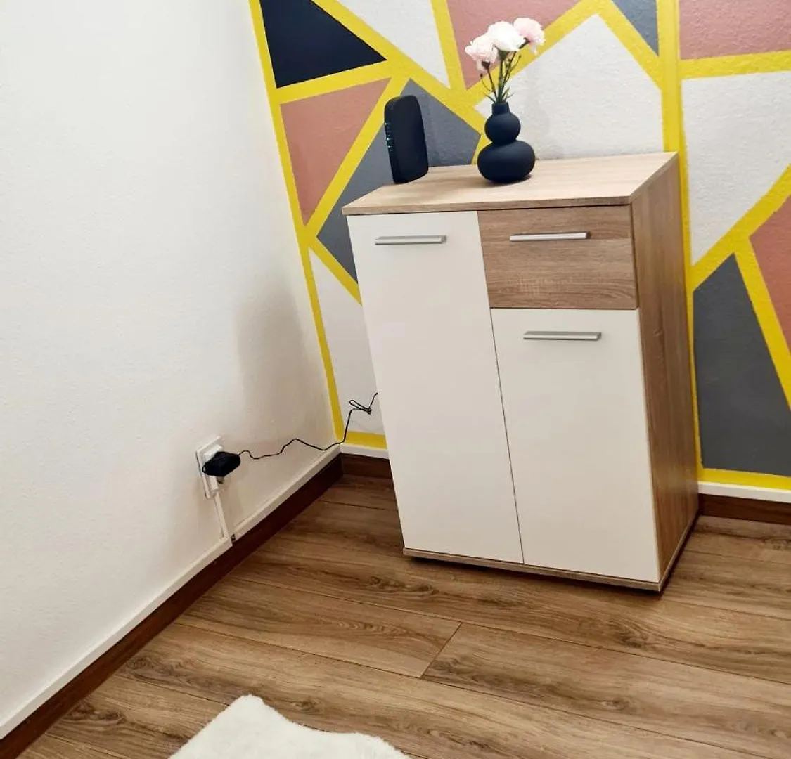 アパート 2 Separate Bedrooms And Living Room Fully Equipped With Ac ブダペスト